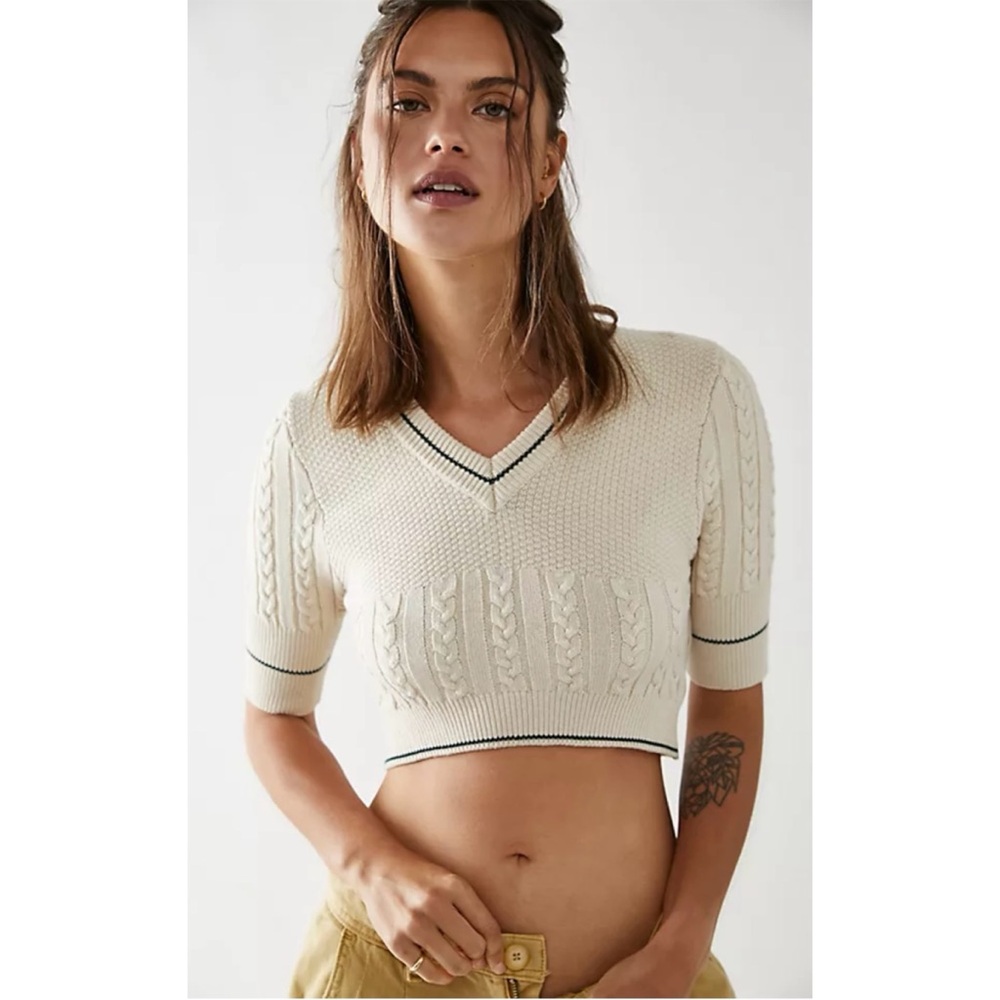 NWOT Free People Catch Your Eye Swift Knit Sweater in Ivory  Size Small